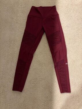ALO Yoga Maroon Leggings Size Small